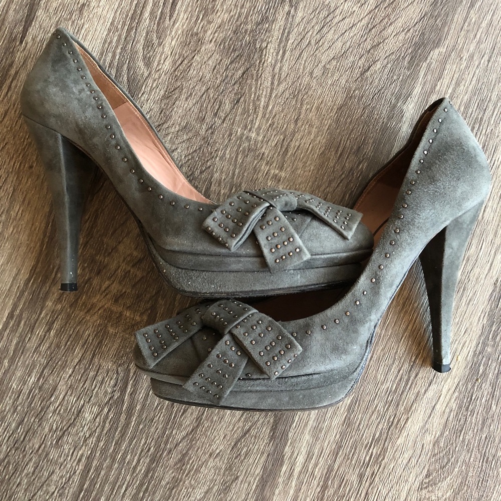 Pura Lopez shoes